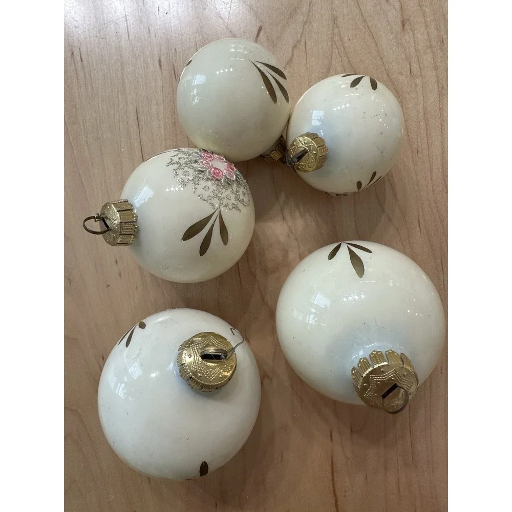 Christmas Ornaments Montgomery Ward Hand Made In Bavaria Set of 5 1980s Floral